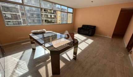 Privilégio Imóveis vende: Excelente apto de 3 quartos, 1 suíte, 1 Vaga