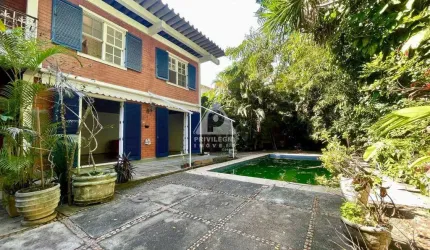 Casa Duplex com Piscina e Churrasqueira - Jd Botânico