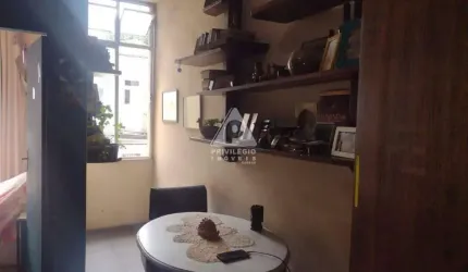 Apartamento Sala-Quarto com 57m² com dependência e vista livre em Botafogo!