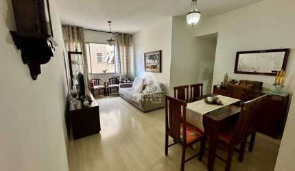 Apartamento de dois quartos sendo uma suíte com vaga no Flamengo disponível para venda na Privilégio Imóveis