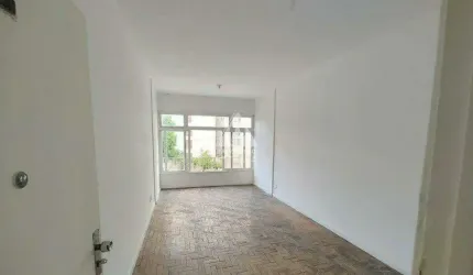 Apartamento de 2 Quartos com vaga em laranjeiras