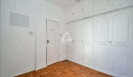 Apartamento de 1 quarto, dependência, 58 m², Botafogo