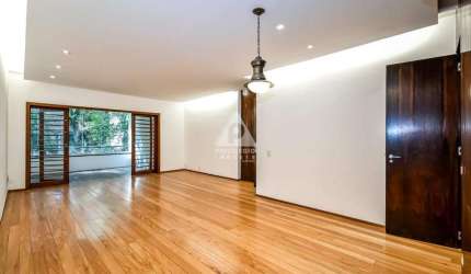 Apartamento 4 Quartos, 1 Vaga a Venda em Rua Nobre de Botafogo