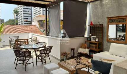 Casa triplex em Botafogo, 5 qtos, 300m²