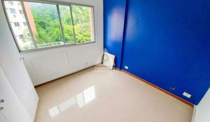 Apartamento à venda na Gavea, vista livre, varanda, 3 quartos, vaga na Escritura