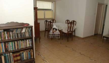 Ótima Oportunidade no Cosme Velho : 2 Quartos e 1 Suíte