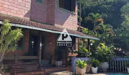 Casa Triplex em Cosme Velho