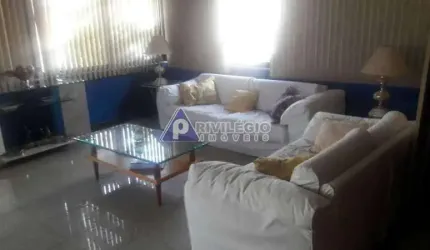 Excelente cobertura 4 quartos no Flamengo