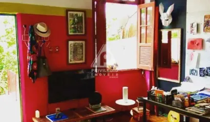 Casa de rua à venda, 2 quartos, Santa Teresa - RIO DE JANEIRO/RJ