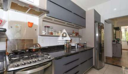 Apartamento à venda, 3 quartos, 1 suíte, frente, andar alto, prox. do metrô, 130m², Flamengo. RIO DE JANEIRO/RJ.