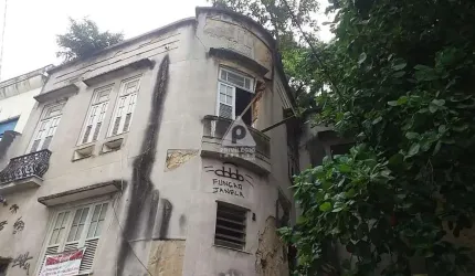 Privilégio imóveis vende: Excelente casa com terreno e hostel