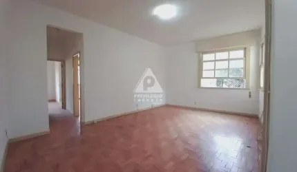 Apartamento de 2 Quartos à venda na Glória!
