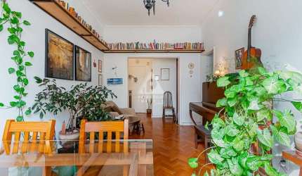 Apartamento silencioso de 2 quartos, 1 banheiro, 64 m2 em Botafogo.