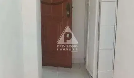 APARTAMENTO COM 1 QUARTO EM CONDOMINIO FECHADO NO CENTRO DO RIO