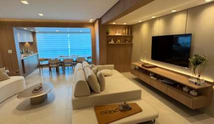Lindo Apartamento Finamente Decorado em Alphaville Salvador - 140m² | 3 Suítes | 3 Vagas