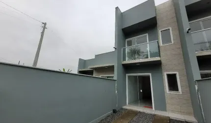 Sobrado geminado com 2 quartos à venda no bairro Floresta
