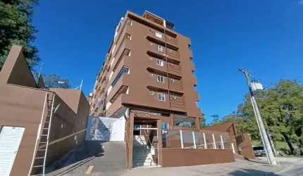 Apartamento com 1 suíte mais 1 quarto à venda no bairro Glória