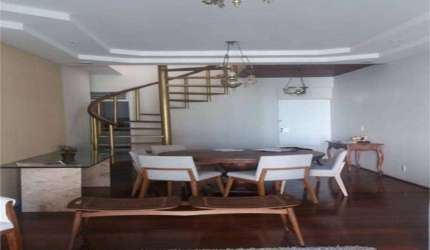 Apartamento para venda possui 300 metros quadrados com 4 quartos em Meireles - Fortaleza - Ceará
