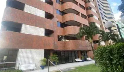 Apartamento para venda possui 149 metros quadrados com 3 quartos em Guararapes - Fortaleza - Ceará