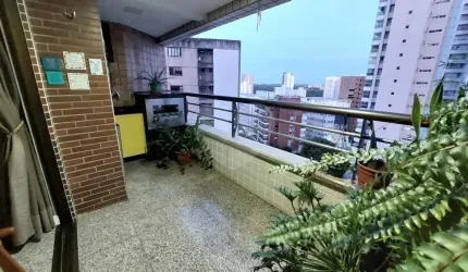 Amplo apartamento na Aldeota