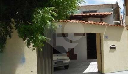 Casa Duplex solta na Parangaba