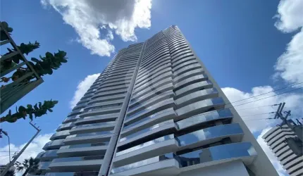 Apartamento novo no Meireles, 272m²