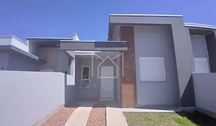 Casa com 2 quartos à venda na Rua Florianópolis, 370, Mato Alto, Gravataí, 44 m2 por R$ 265.000