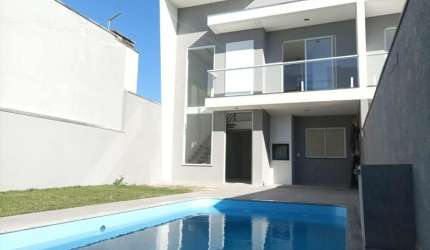 EXCELENTE SOBRADO ALTO PADRÃO EM GUARATUBA COM PISCINA (BREJATUBA)