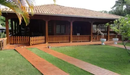 Casa em condomínio fechado com 3 quartos à venda na Estrada Guaiapó, Gleba Ribeirão Sarandi, Maringá, 270 m2 por R$ 2.000.000