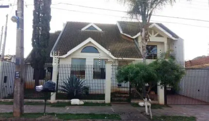Casa com 4 quartos à venda na Avenida São Domingos, Vila Morangueira, Maringá por R$ 1.350.000