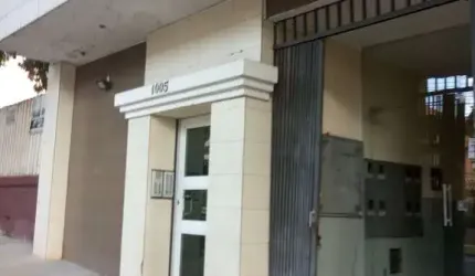 Apartamento com 2 quartos à venda na Avenida Doutor Mário Clapier Urbinati, 1005, Zona 07, Maringá, 47 m2 por R$ 250.000