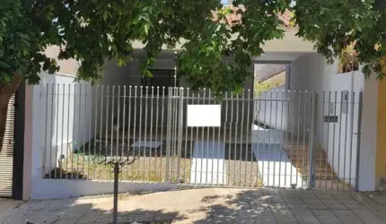 Casa com 2 quartos à venda na Rua Emílio Beltrami Filho, Parque da Gávea, Maringá por R$ 430.000