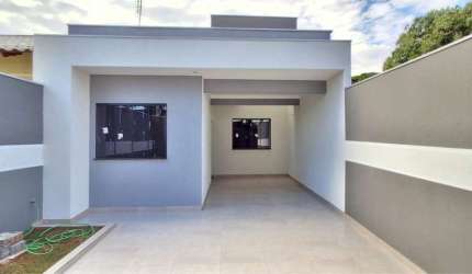 Casa com 3 quartos à venda na Rua Pioneiro Euclides Cordeiro da Silva, Conjunto Habitacional Requião, Maringá por R$ 315.000