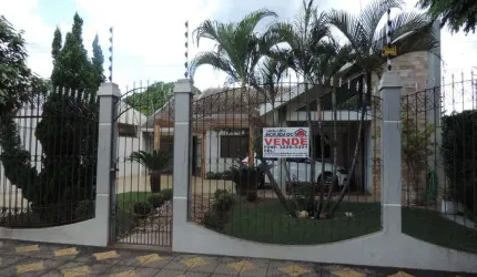 CASA RESIDENCIAL ÓTIMO PADRÃO - A VENDA