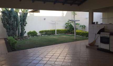Sobrado a venda no bairro Jardim América