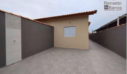 CASA NOVA EM ITANHAEM LADO PRAIA