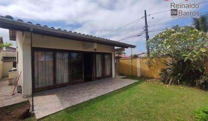 Sobrado com 3 dormitórios à venda, 120 m² por R$ 950.000,00 - Vila Suarão - Itanhaém/SP