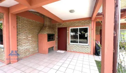 Casa com 2 dormitórios para alugar, 85 m² por R$ 3.890,00/mês - Barra da Lagoa - Florianópolis/SC