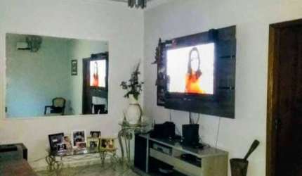 Vende-se casa térrea com 3 dormitórios 1 suíte Planalto Verde