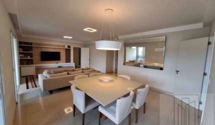 Apartamento de alto padrão no Edifício Uber Corbusier, 3 suítes, à venda