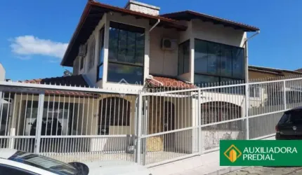 Casa com 3 quartos à venda na Rua João da Cruz Meira, 109, Trindade, Florianópolis, 256 m2 por R$ 1.850.000