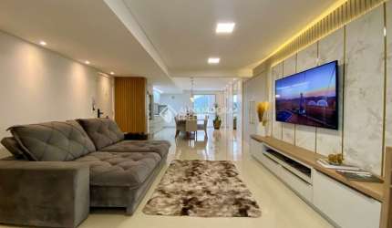 Cobertura com 4 quartos à venda na Rua Arcanjo Cândido da Silva, 3870, Praia de Fora, Palhoça, 252 m2 por R$ 1.049.000