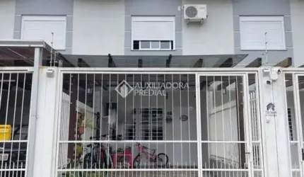 Casa com 2 quartos à venda na Rua Humaitá, 2, Universitário, Lajeado, 71 m2 por R$ 360.000