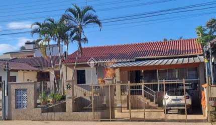 Casa com 3 quartos à venda na Rua Reinoldo Alberto Hexsel, 979, São Cristóvão, Lajeado, 142 m2 por R$ 890.000