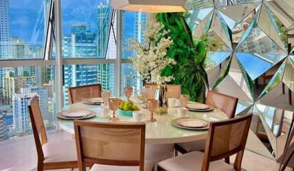 Apartamento com 3 quartos para alugar na Rua 961, 241, Centro, Balneário Camboriú por R$ 17.000