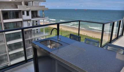Cobertura com 4 quartos para alugar na Avenida José Medeiros Vieira, 772, Praia Brava, Itajaí por R$ 35.000