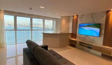 Apartamento com 3 quartos para alugar na Rua Julieta Lins, 32, Centro, Balneário Camboriú por R$ 19.900