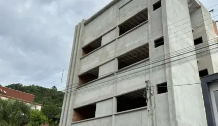 Prédio à venda na Rua Santa Rita, 354, São Francisco de Assis, Camboriú por R$ 2.700.000