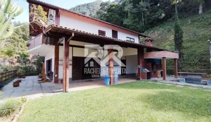 Casa em Condomínio Alto padrão na Granja Guarani