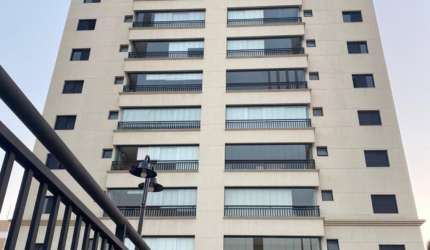 Lindo apartamento com móveis planejados no Centro!!